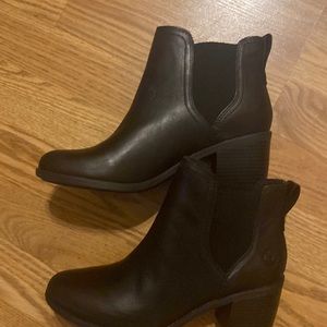 NWT Timberland Brynlee Park Chelsea Black leather booties women sizes 8.5 & 10M